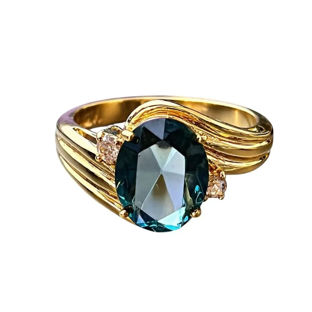 Vintage 1980s Blue Austrian Crystal Ring Size 6 14KTGE Gold Plate - 14E